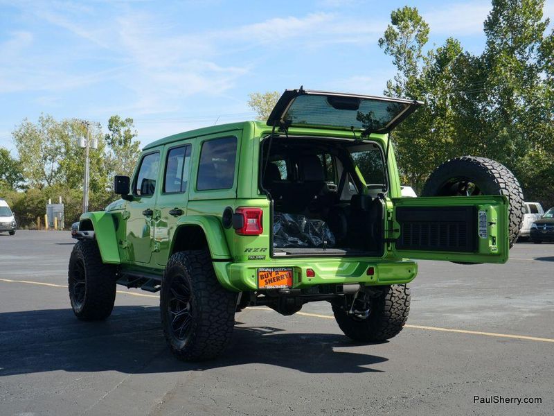 2025 Jeep Wrangler Unlimited Willys photo 17