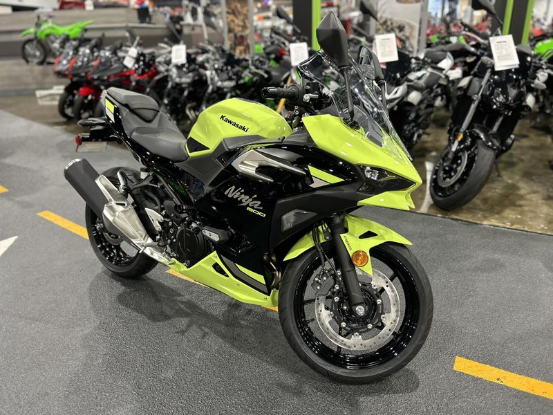 New 2026 Kawasaki NINJA 500 SE ABS Image 1