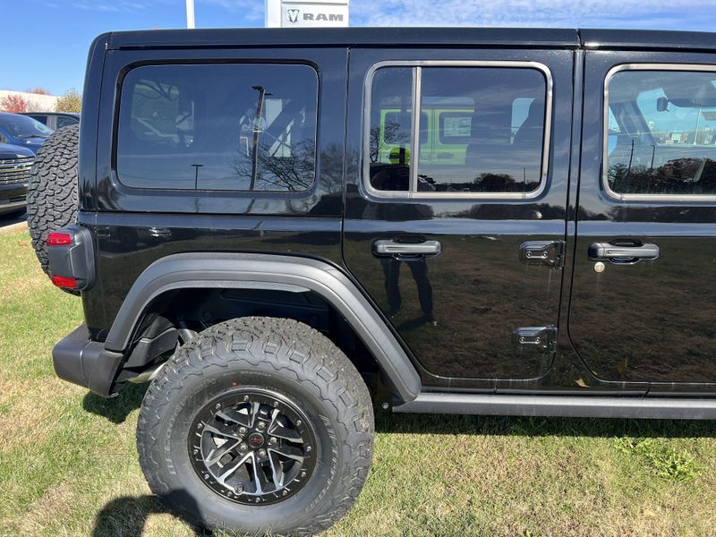 New 2026 Jeep Wrangler 4-door RubiconImage 6