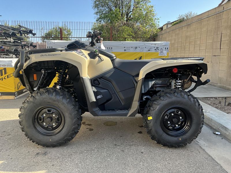 2025 Can-Am OUTLANDER PRO HD7 Image 4