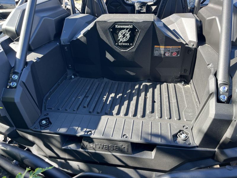 New 2026 Kawasaki TERYX  KRX4 1000 BLACKOUT EDITION Image 19