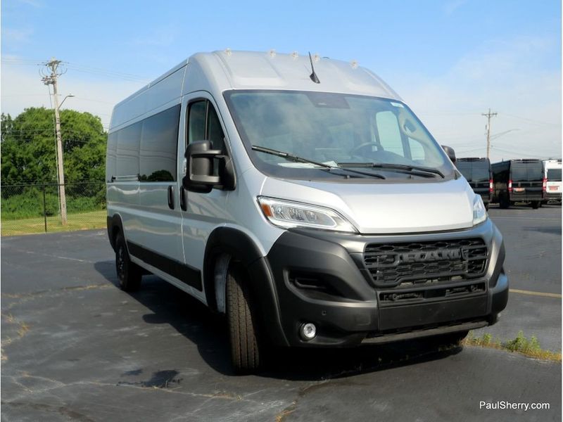 2024 RAM Promaster 2500 Slt+ Window Van High Roof 159