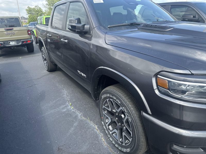 Used 2025 RAM 1500 LaramieImage 4