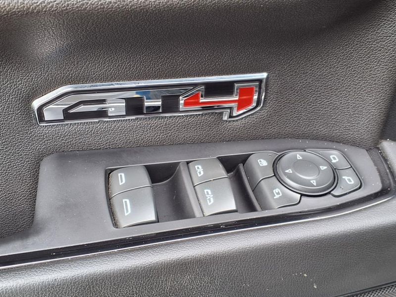 Used 2022 GMC Sierra 1500 AT4Image 22