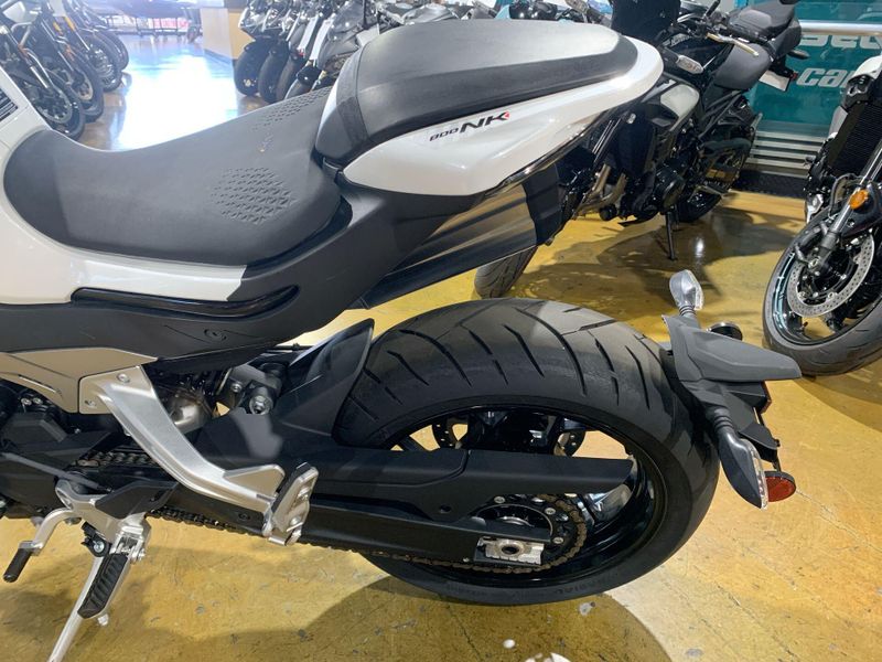 New 2024 CFMOTO 800NK-DEMO Image 13