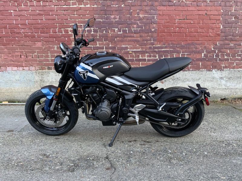 2025 Triumph TRIDENT 660