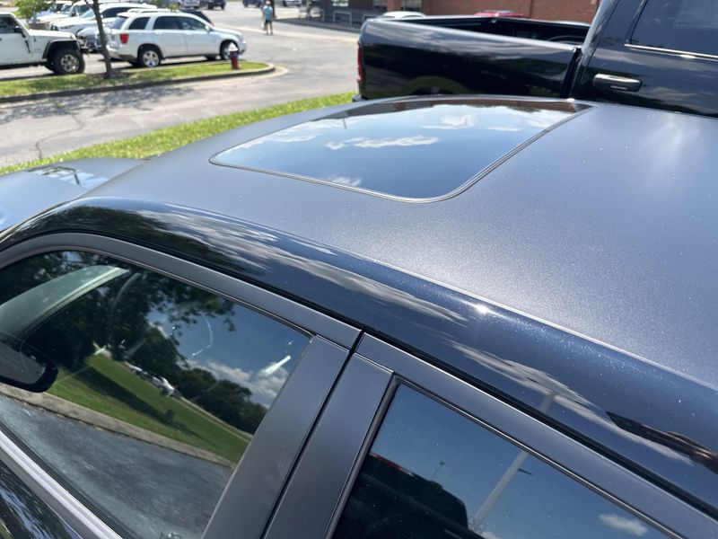 2022 Dodge Charger R/TImage 11