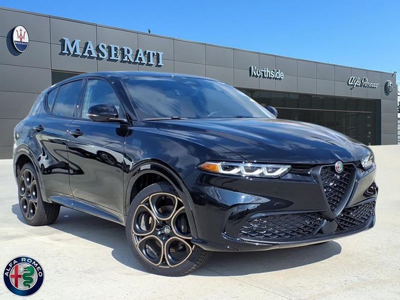 New 2025 Alfa Romeo Tonale Intensa AwdImage 1