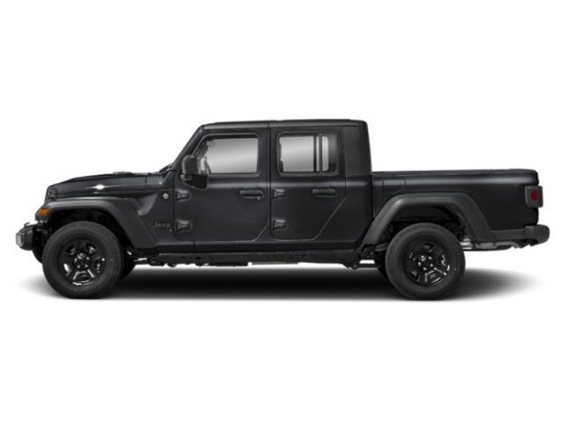 2026 Jeep Gladiator Sport S photo 2