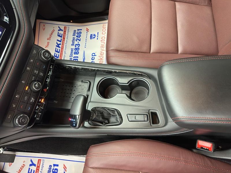 Used 2025 Dodge Durango R/T PremiumImage 10
