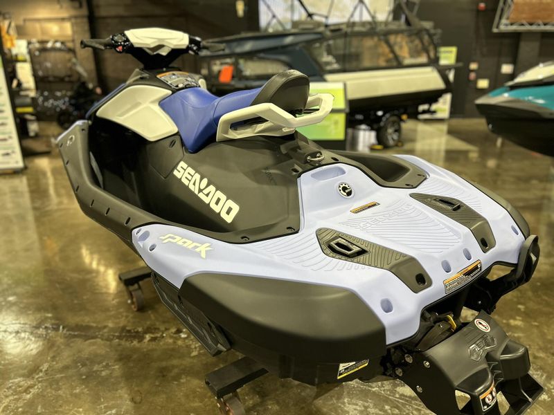 New 2025 Sea-Doo SPARK FOR 2 90 CONVENIENCE PACKAGE (SOUND SYSTEM) Image 6