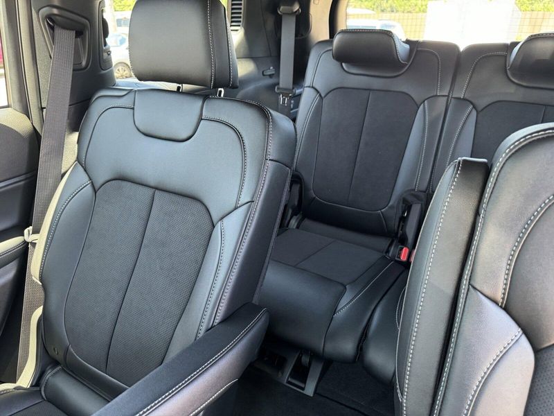 2024 Jeep Grand Cherokee L Altitude XImage 14