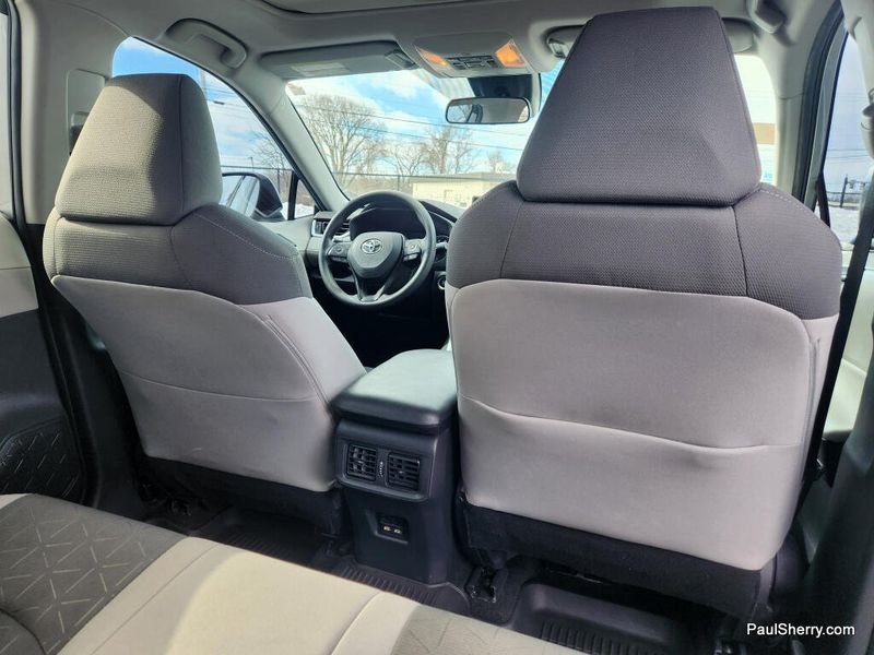 Used 2021 Toyota RAV4 XLE