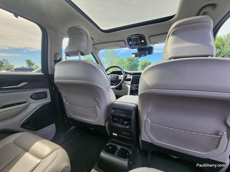 Used 2021 Jeep Grand Cherokee L Overland