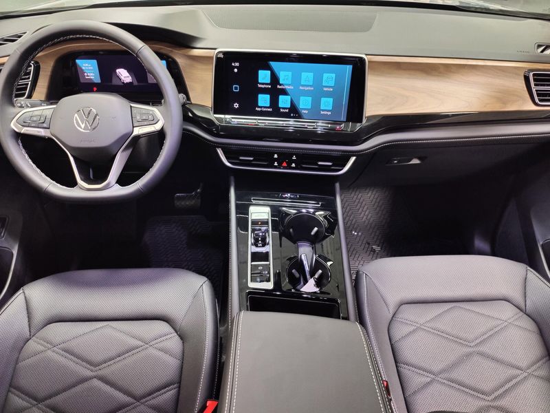 2025 Volkswagen Atlas SE AWD w/Technology PkgImage 21