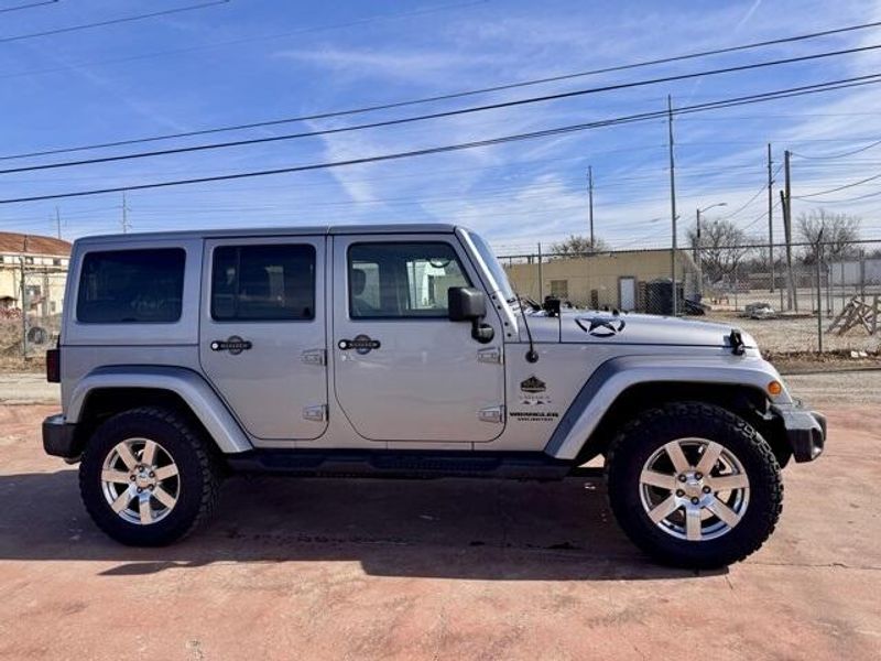 Used 2016 Jeep Wrangler Unlimited SaharaImage 4