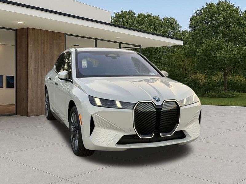 New 2026 BMW iX xDrive45Image 5