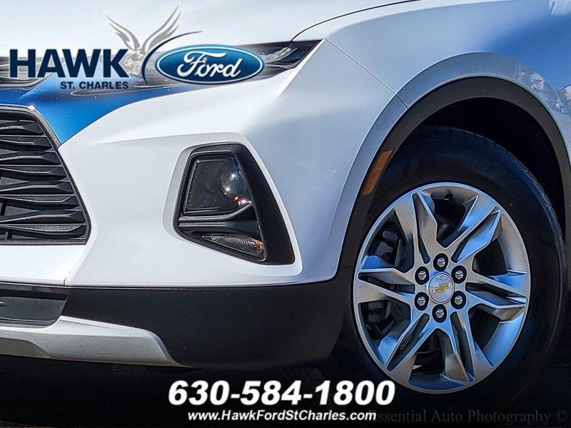 2020 Chevrolet Blazer 2LT photo 2