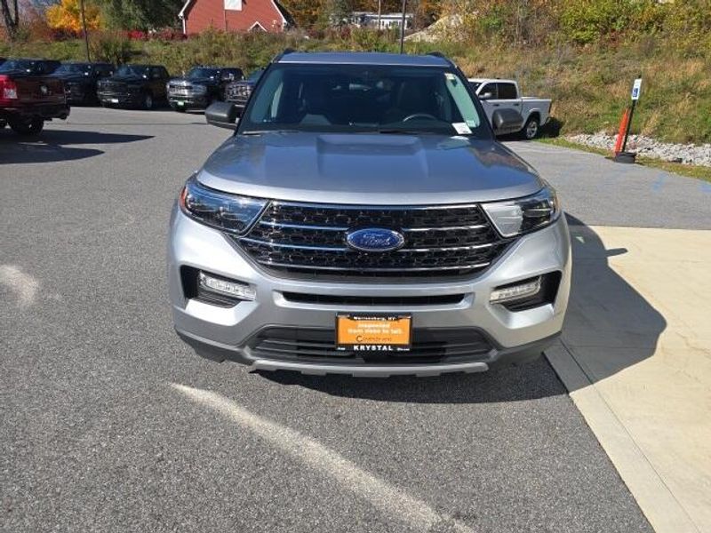 2021 Ford Explorer XLT photo 2