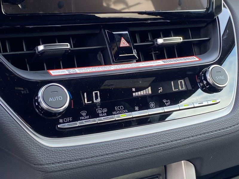 New 2025 Toyota Corolla Cross Image 17
