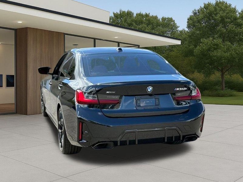 Used 2025 BMW 3 Series M340i xDriveImage 11
