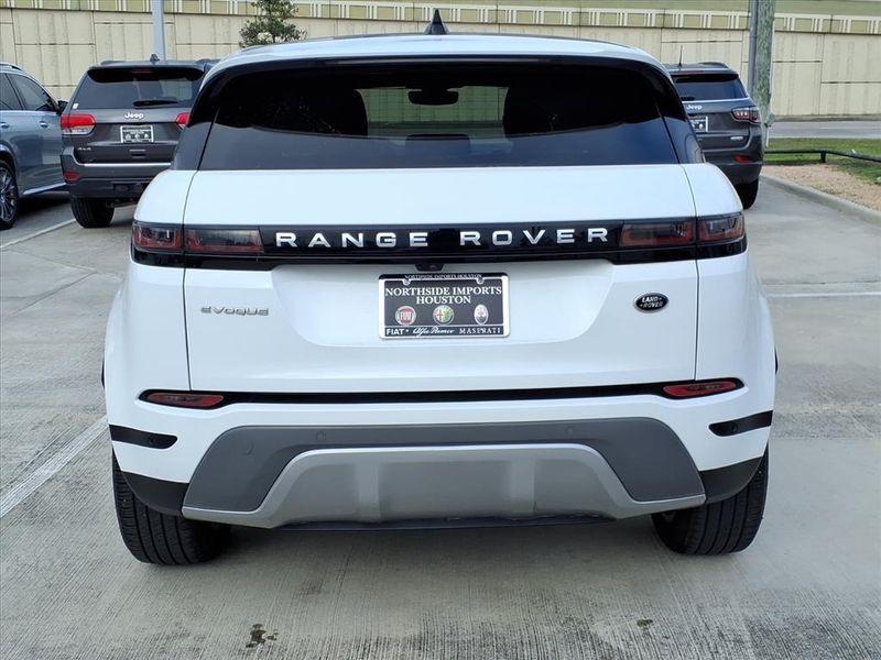 Used 2023 Land Rover Range Rover Evoque SEImage 8