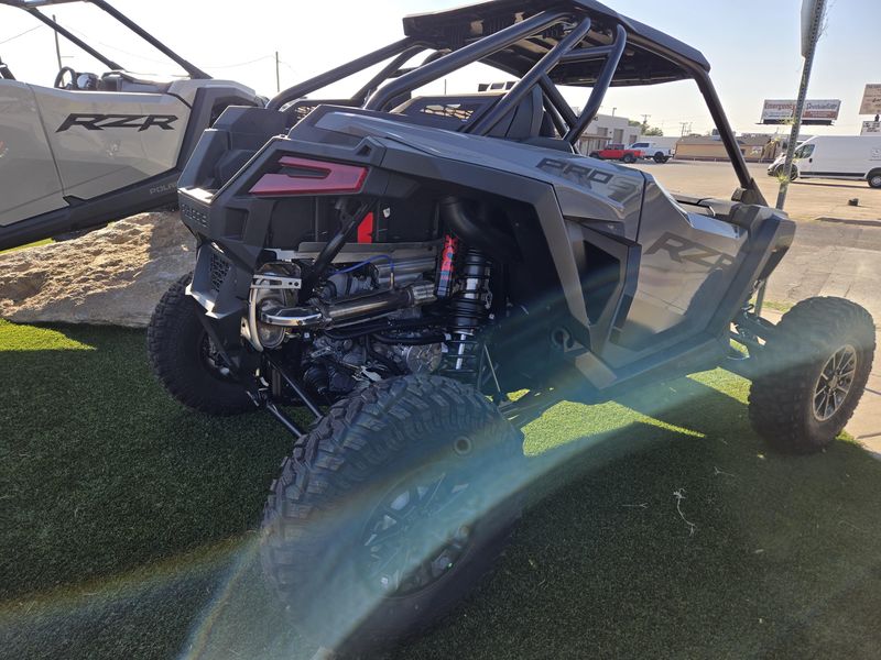 NEW 2026 POLARIS RZR PRO S ULTIMATE Image 7