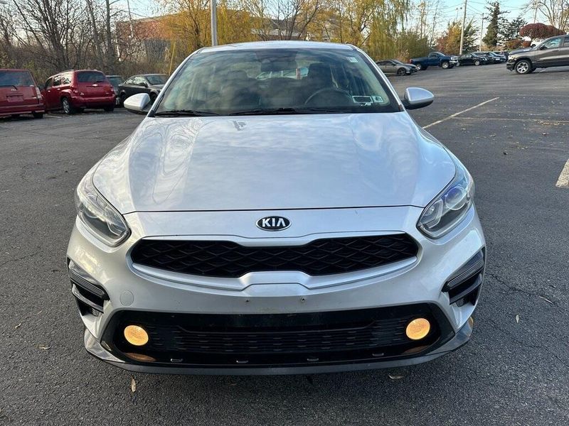 2019 Kia Forte FE LXS photo 4