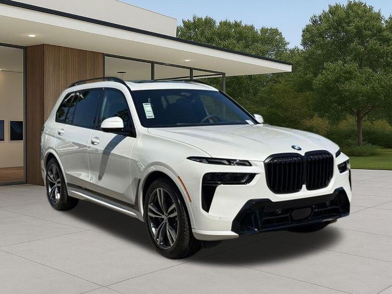 New 2026 BMW X7 xDrive40iImage 6