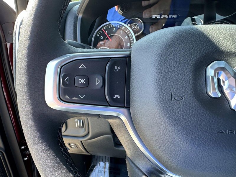 2025 RAM 1500 Big HornImage 17