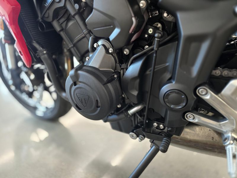 2023 Triumph TRIDENT 660 