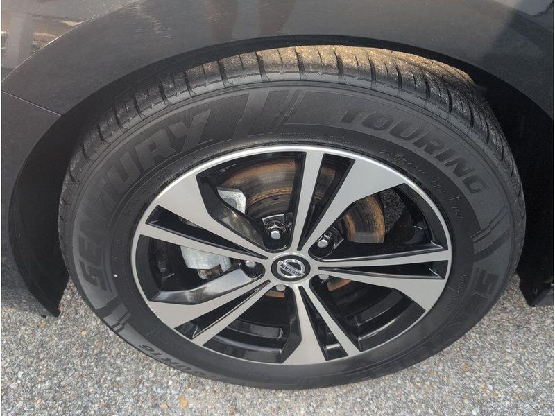 Used 2023 Nissan Sentra SVImage 9