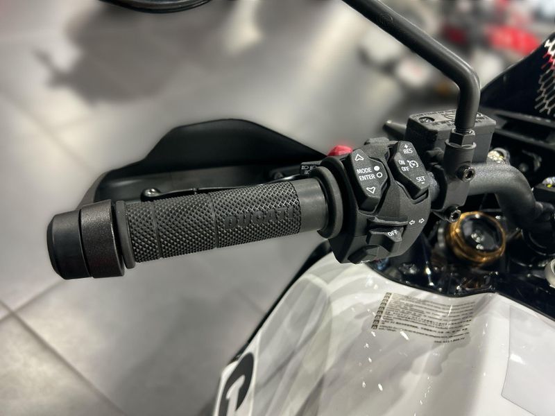 New 2025 Ducati DESERTX RALLY Image 18