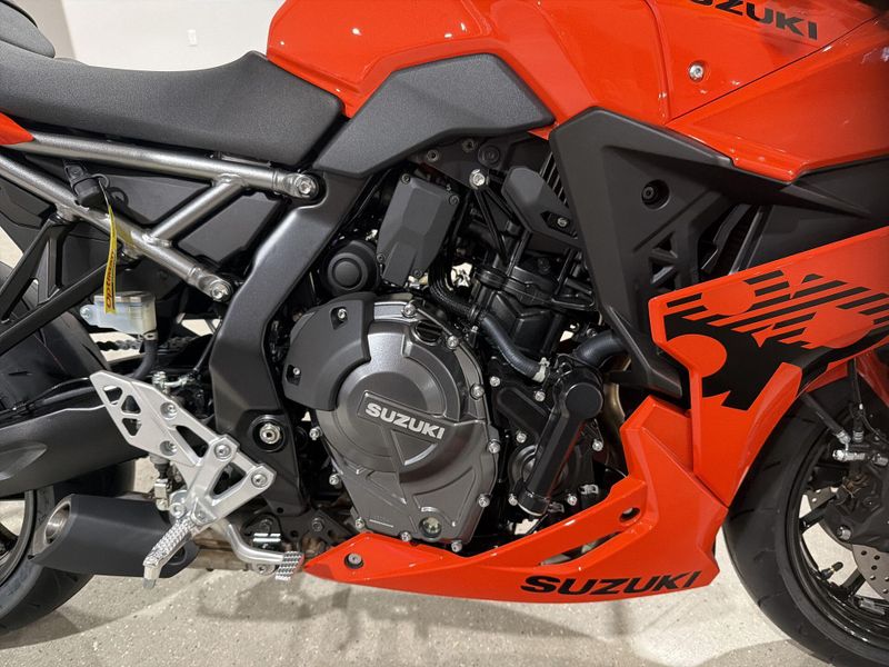 New 2026 Suzuki GSX-8R Image 20