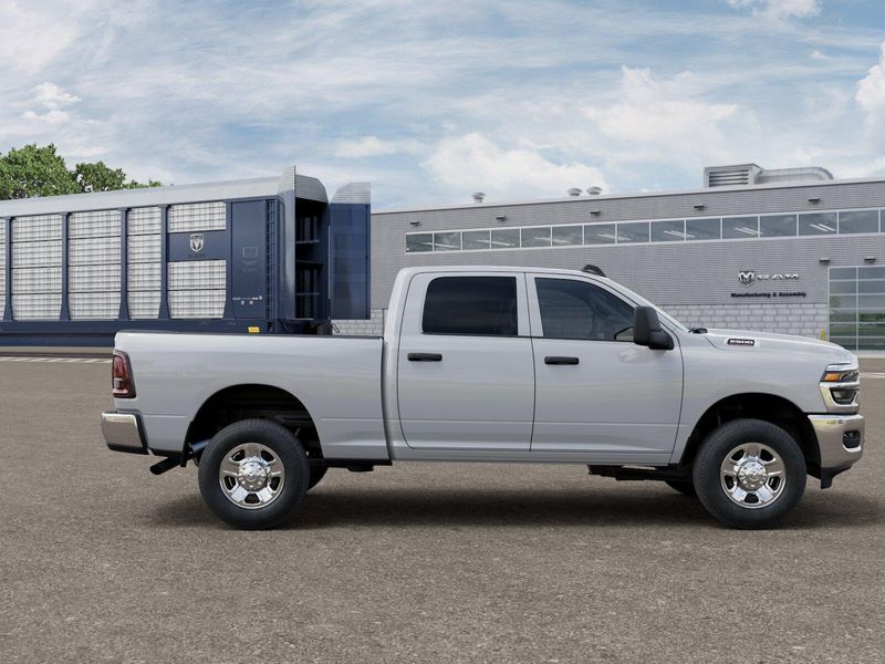 New 2026 RAM 2500 Tradesman Crew Cab 4x4 6