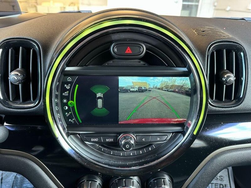 2018 MINI Countryman BaseImage 6