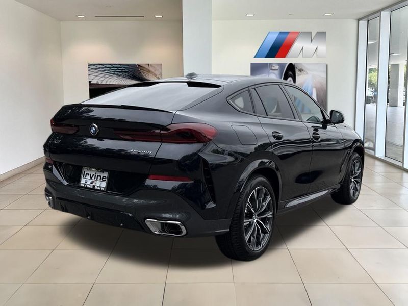 2026 BMW X6 xDrive40iImage 6