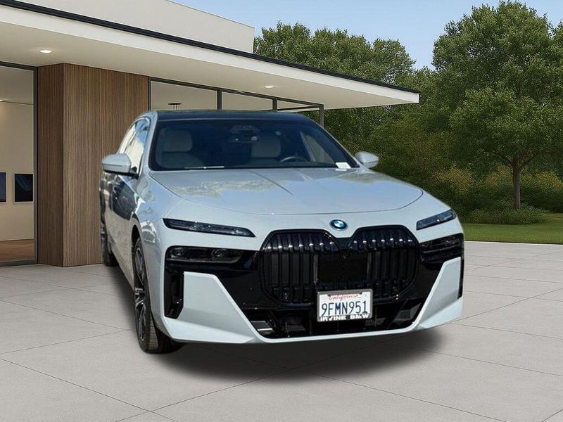 Used 2023 BMW i7 xDrive60Image 5