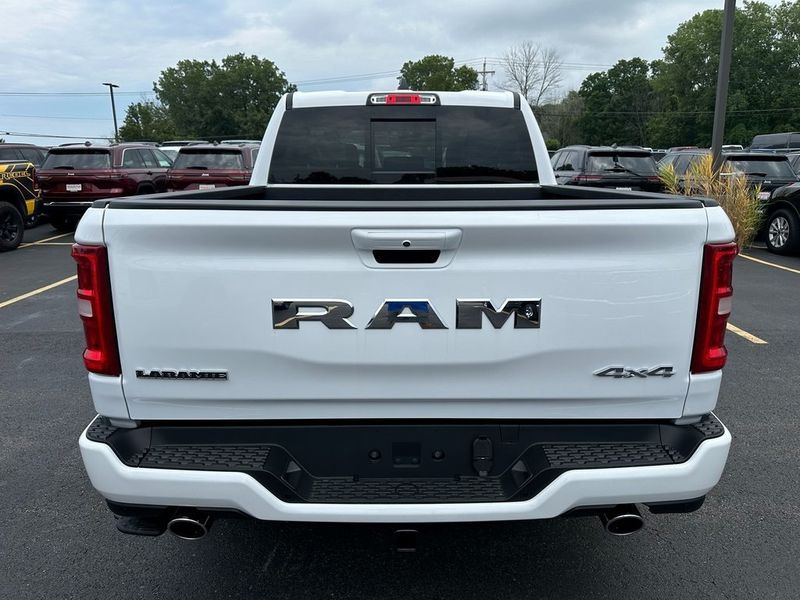 2025 RAM 1500 Laramie Crew Cab 4x4 5