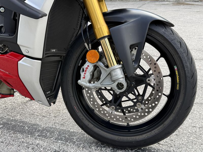 2022 Ducati Streetfighter V4 S