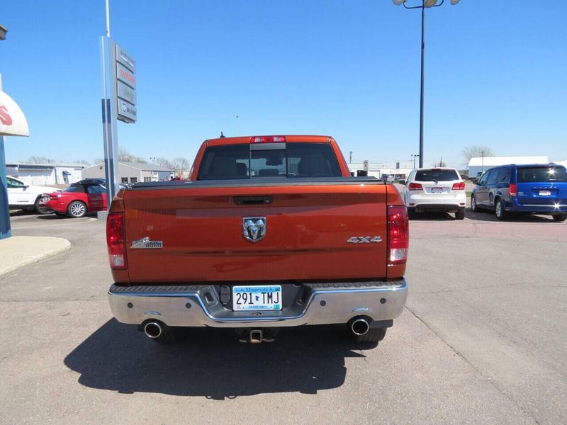 2013 RAM 1500 SLT 4x4 4dr Crew Cab 5.5 ft. SB PickupImage 6