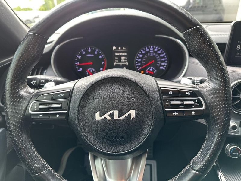 2023 Kia Stinger GT-LineImage 32