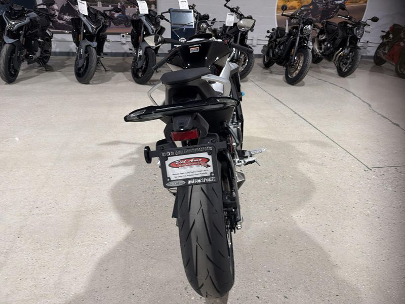 New 2026 CFMOTO 675SS Image 16