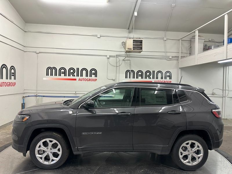 2024 Jeep Compass Latitude 4x4Image 7