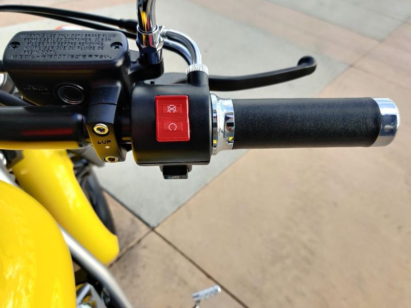 Used 2023 Honda FURY ABS Base Image 11