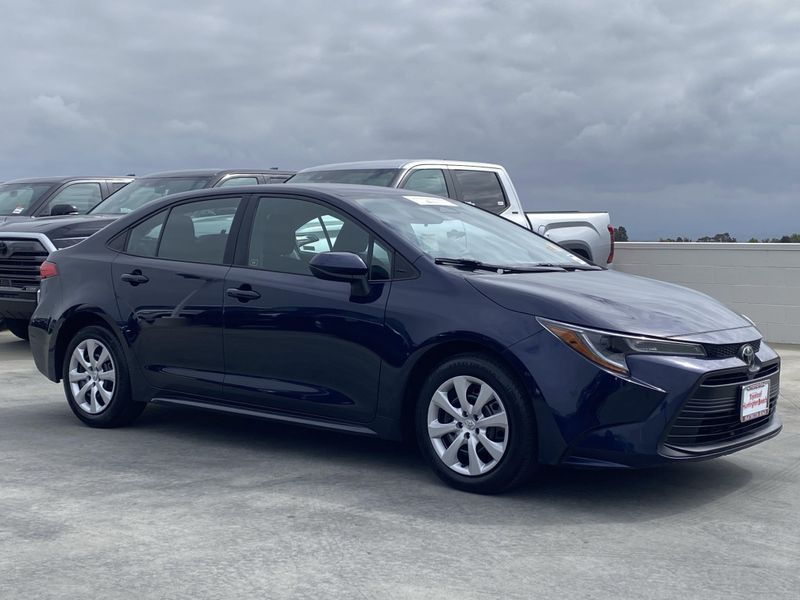 2024 Toyota Corolla LEImage 2