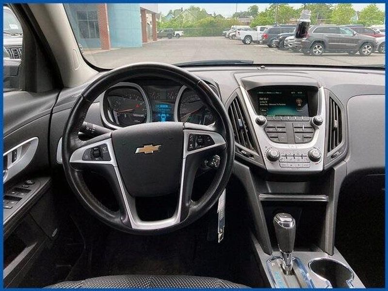 2016 Chevrolet Equinox LTImage 11
