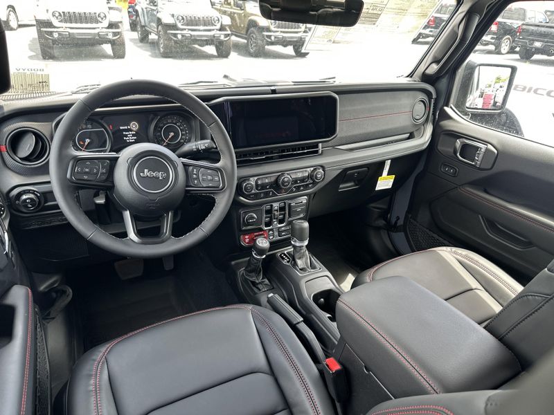 New 2025 Jeep Gladiator Rubicon X 4x4Image 17