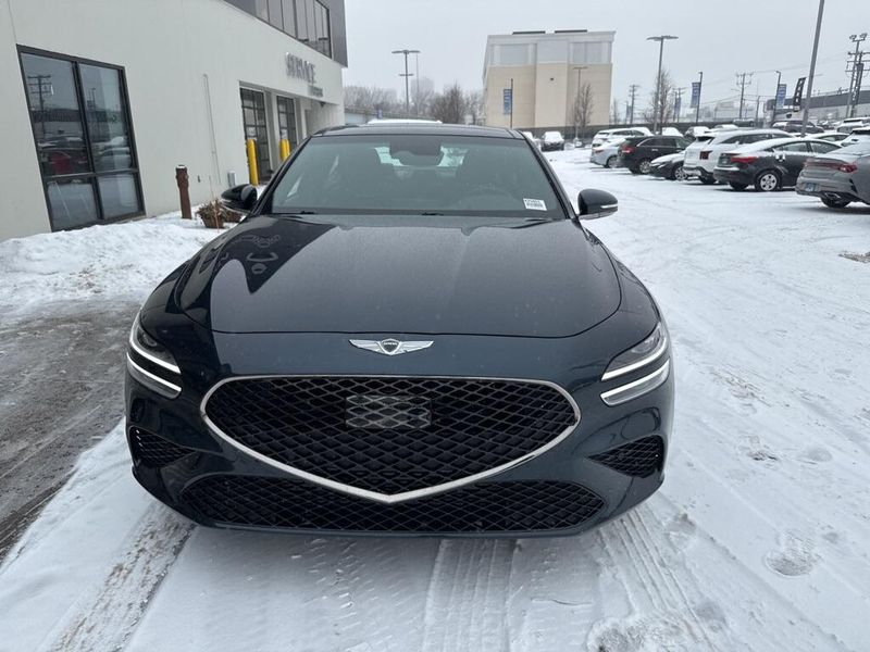 2022 Genesis G70 3.3TImage 2