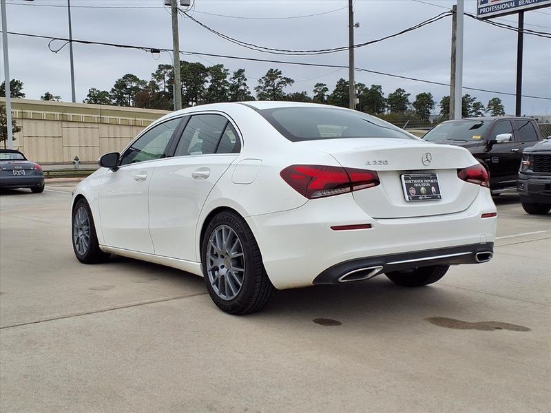 Used 2019 Mercedes-Benz A-Class A 220Image 2